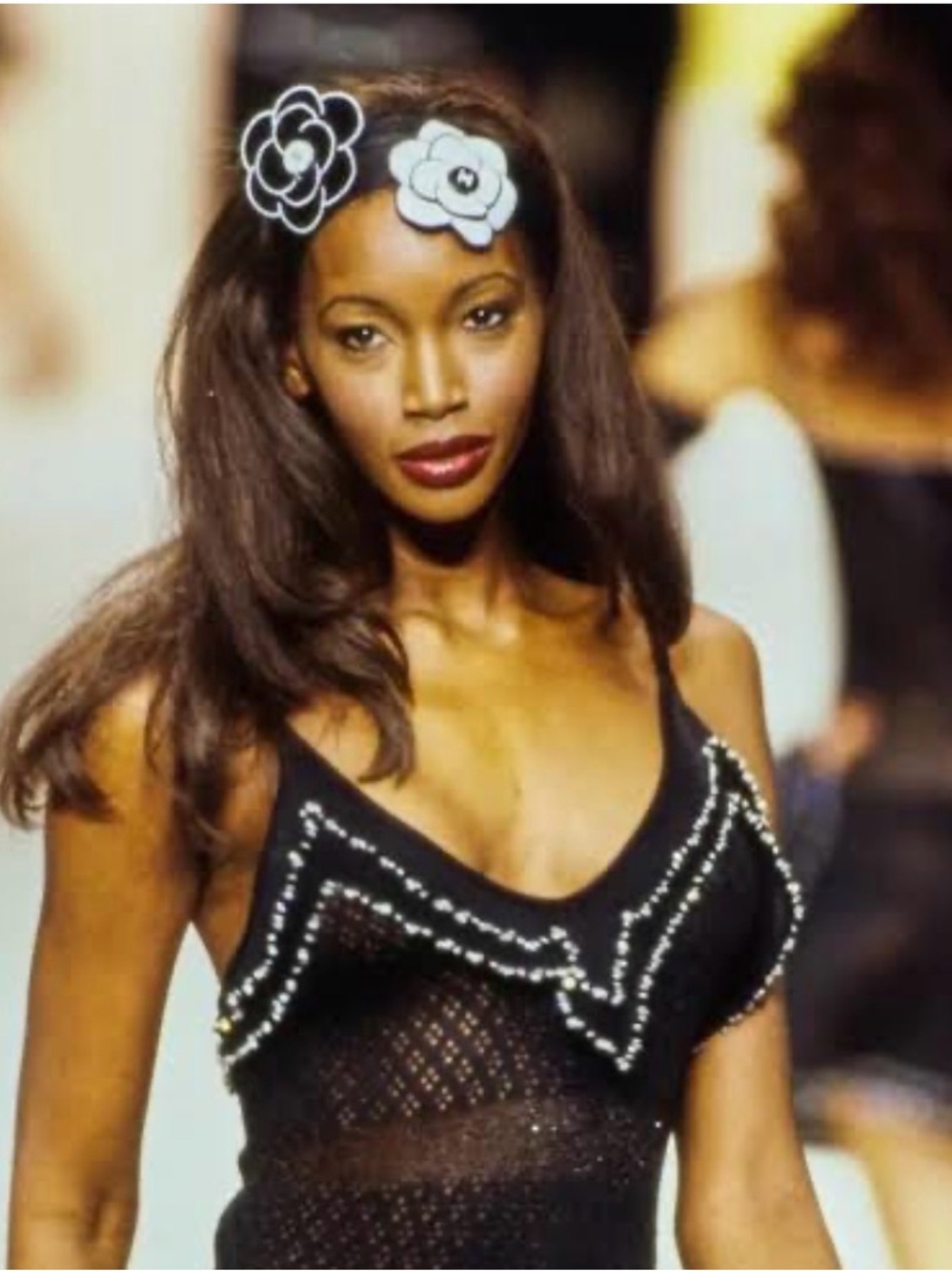CHANEL 1995 Spring Black Camellia Flower Hair Accessory Barbie Collection - Picture 1 of 6